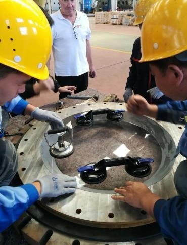 潛器亞克力視窗耐壓測(cè)試